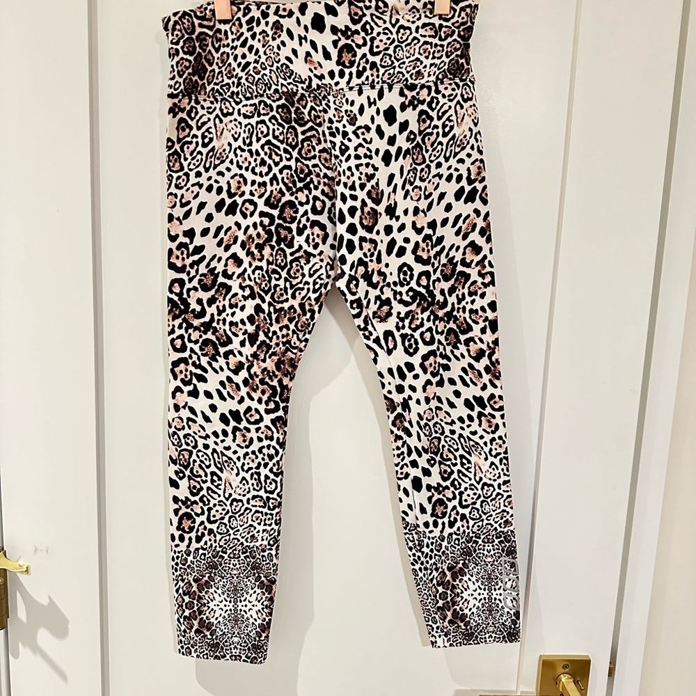 Lorna Jane leggings